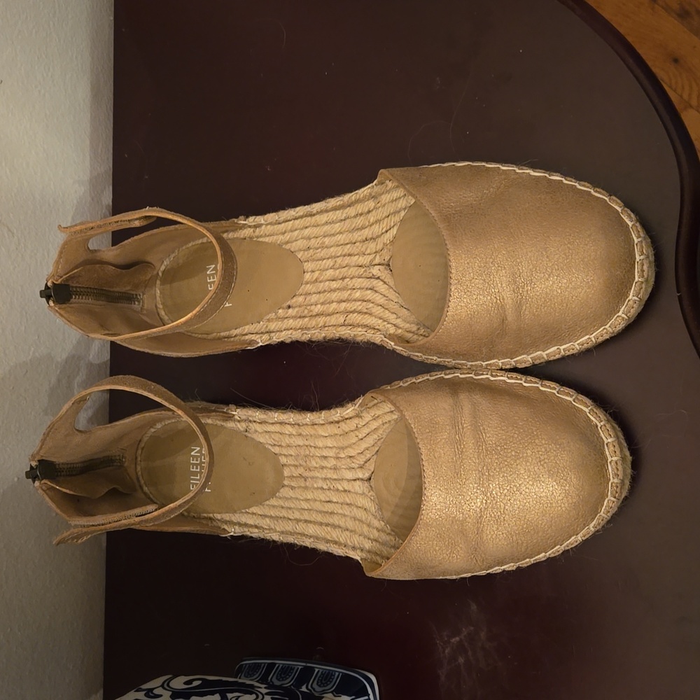 Eileen Fisher Espadrilles, soft gold 8M